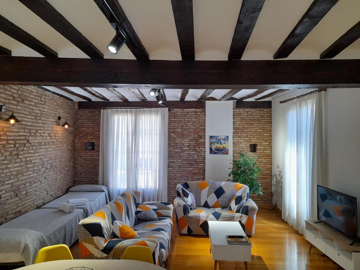 דירות לוגרוניו Urban Loft La Galeria מראה חיצוני תמונה